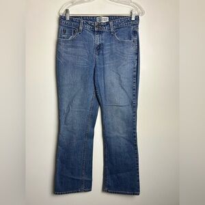 VTG Y2K Levi’s 8M fit (32x30) Jeans Womens Mid Rise Bootcut Flare Cowgirl Wester